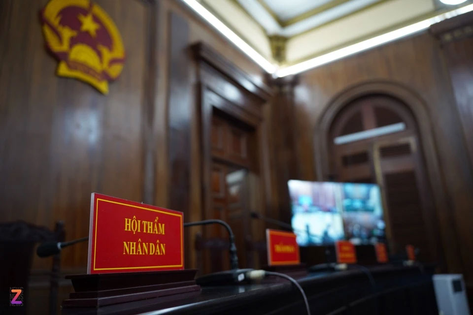 Cận cảnh bên trong phiên tòa xét xử vụ án Vạn Thịnh Phát-4