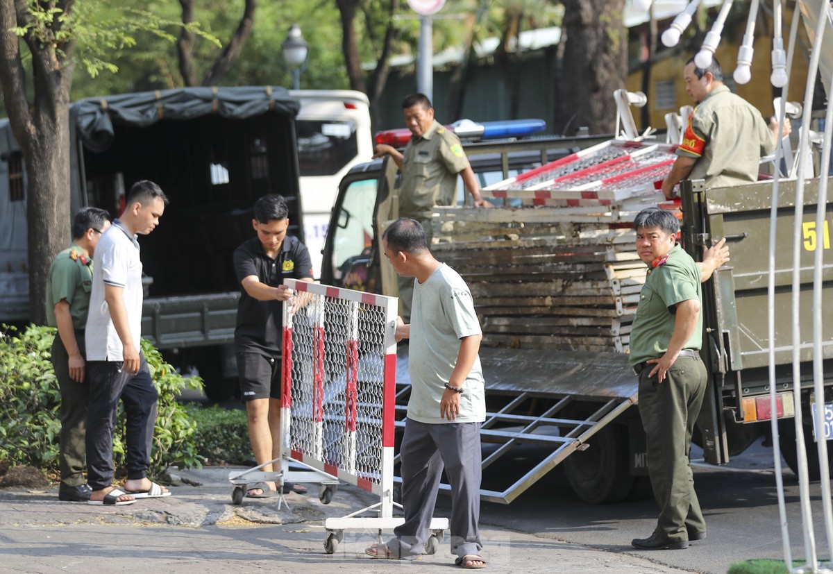 An ninh siết chặt phiên tòa vụ Vạn Thịnh Phát-1