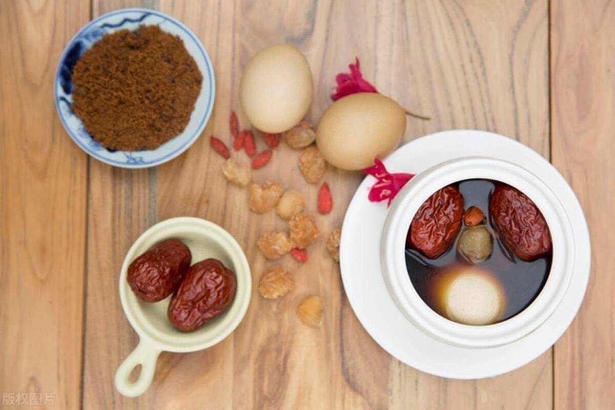 Loại quả nhỏ xíu mang kết hợp với trứng gà thành món ăn bổ dưỡng, chồng ăn thì khỏe mạnh, vợ ăn thì da đẹp dáng xinh-3