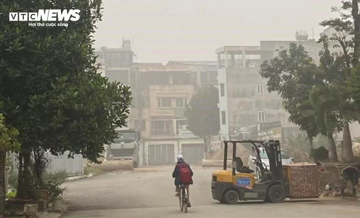 Chất lượng không khí Hà Nội tiếp tục xấu, ô nhiễm nhất thế giới-2
