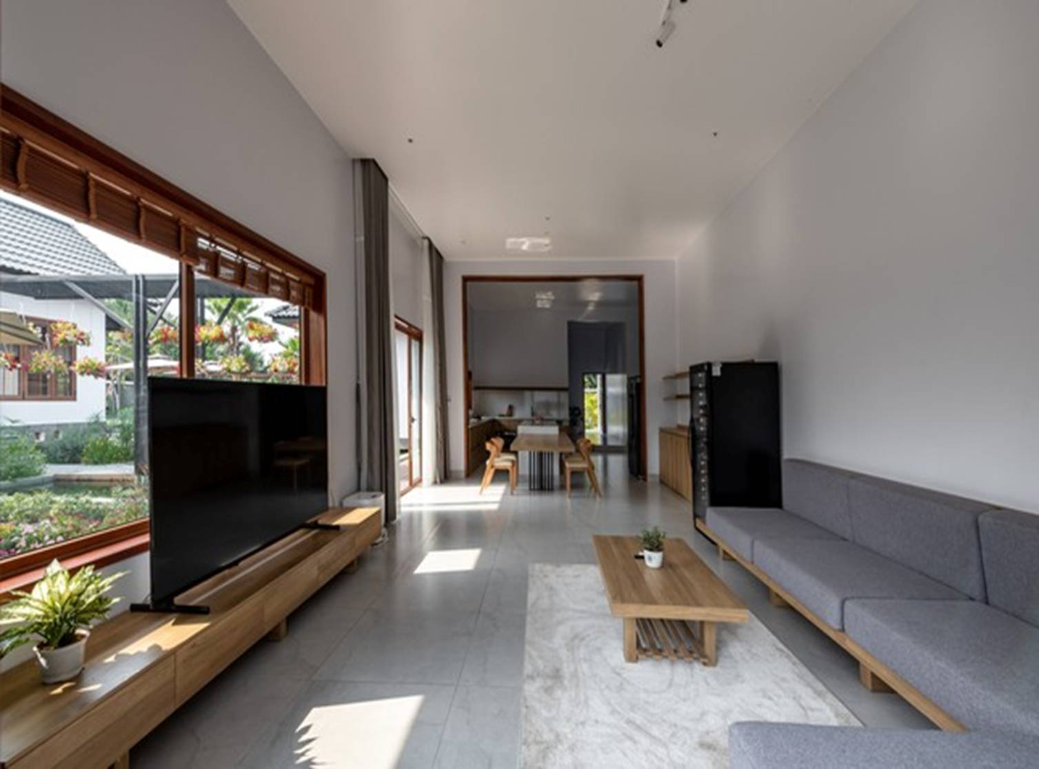 Nhà vườn Tây Ninh thiết kế phòng ngủ đặc biệt lửng lơ trên mặt nước-4