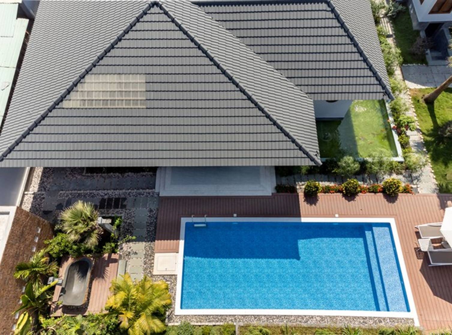 Nhà vườn Tây Ninh thiết kế phòng ngủ đặc biệt lửng lơ trên mặt nước-12