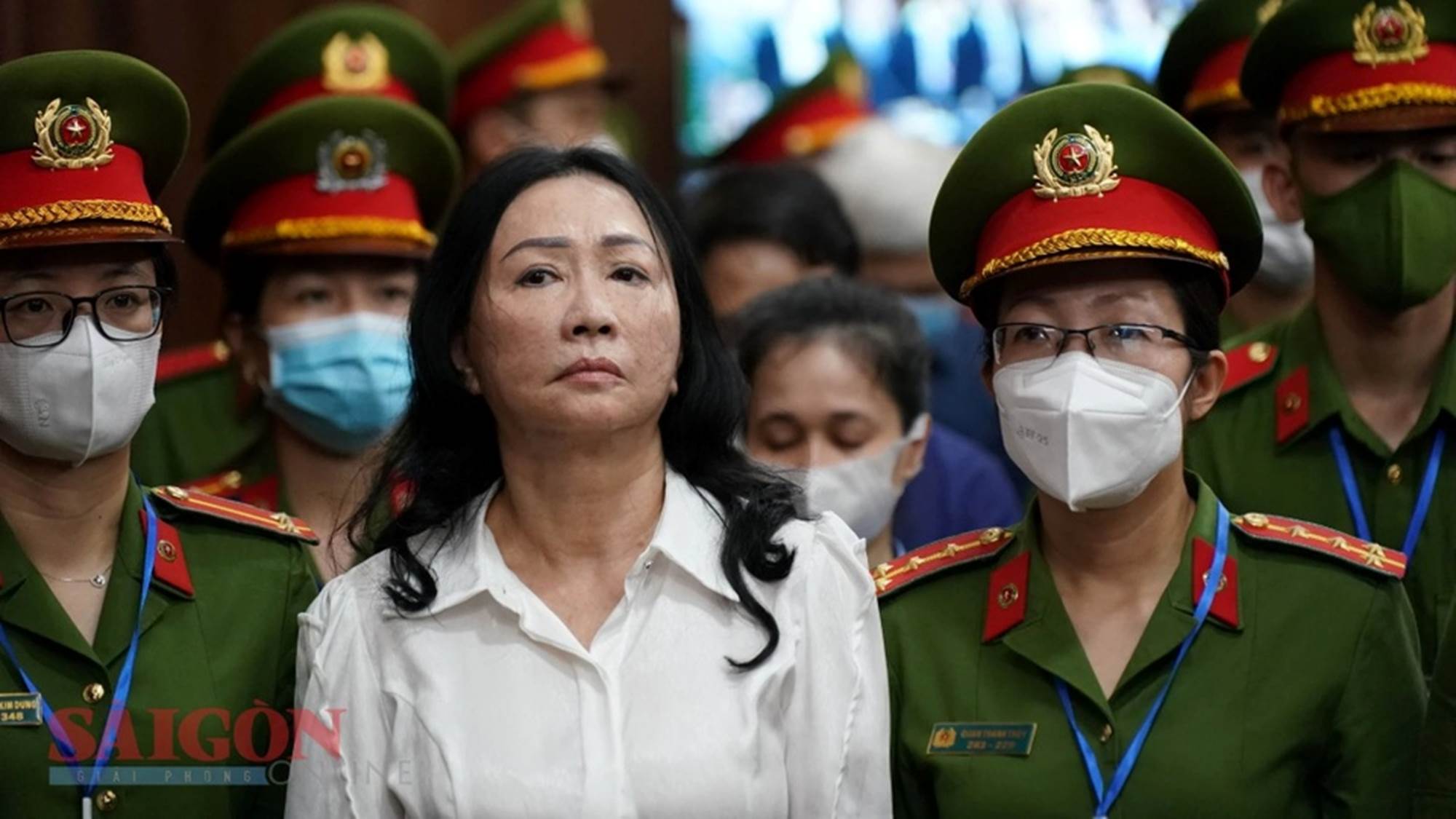 Hình ảnh bà Trương Mỹ Lan tại phiên tòa xét xử vụ Vạn Thịnh Phát-6