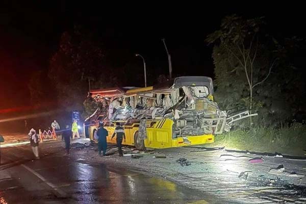 Thêm một nạn nhân 23 tuổi vụ tai nạn xe khách ở Tuyên Quang tiên lượng tử vong-3