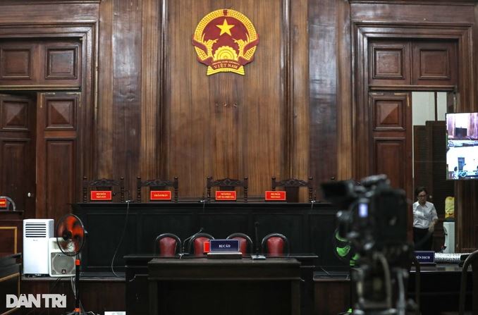 Bị cáo Nguyễn Cao Trí xin vắng mặt trong một số ngày xét xử-24