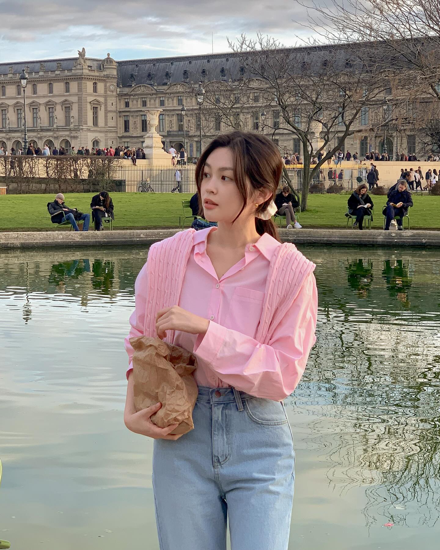 5 món thời trang giúp phong cách công sở thêm sang trọng-1