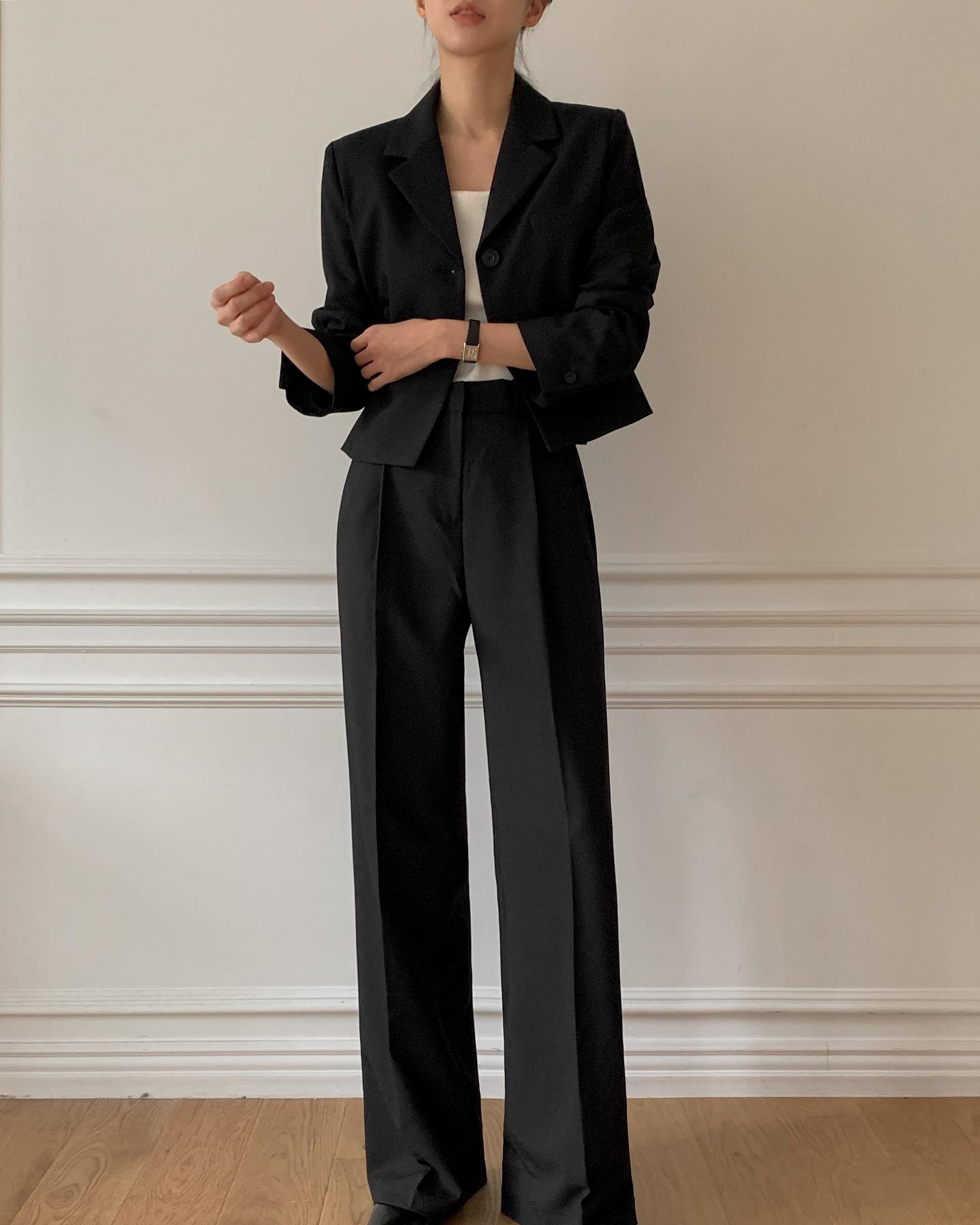 5 món thời trang giúp phong cách công sở thêm sang trọng-4