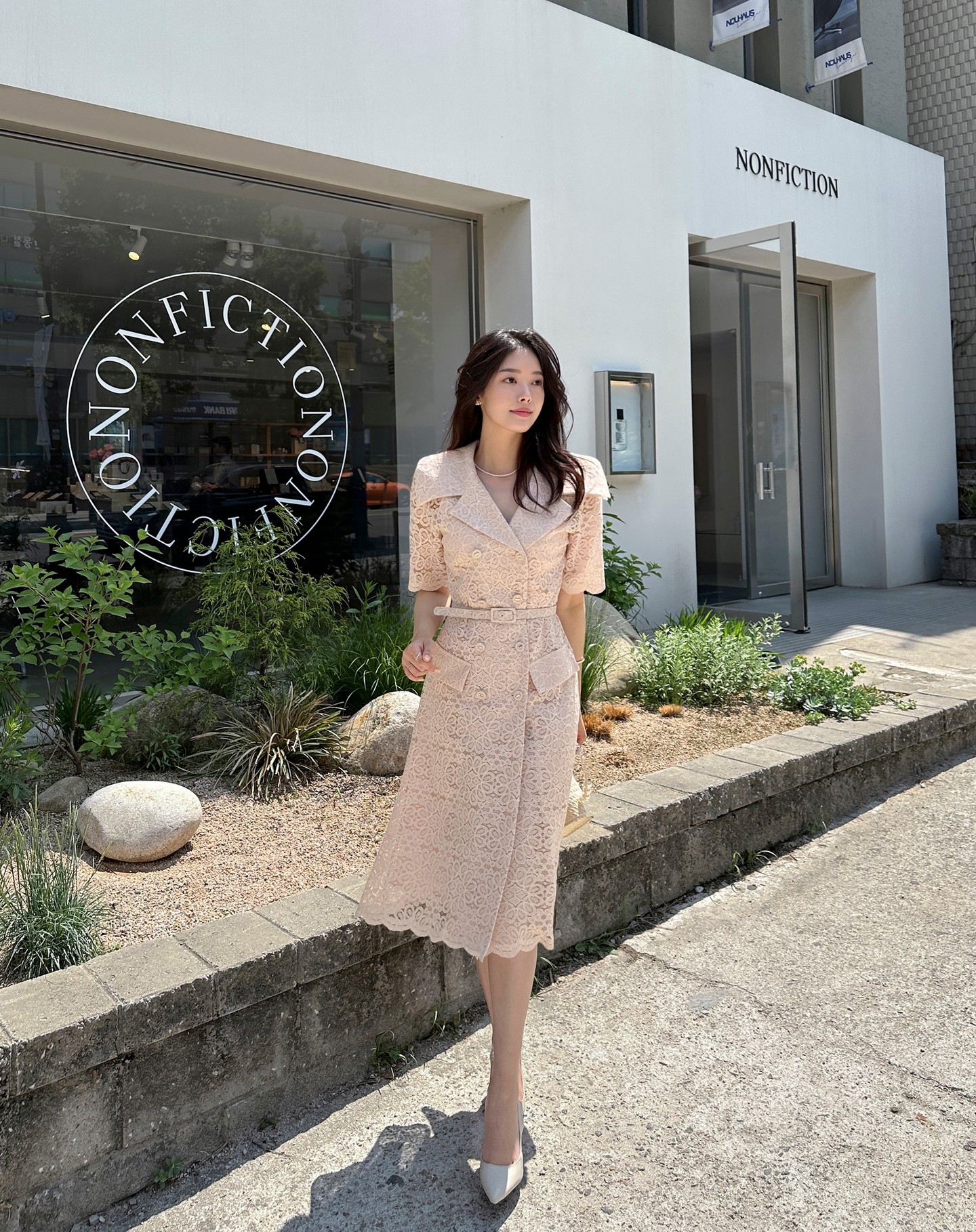 5 món thời trang giúp phong cách công sở thêm sang trọng-5