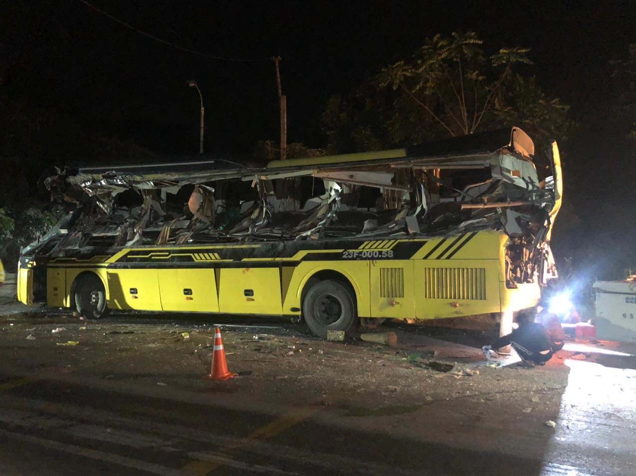 Vụ tai nạn 5 người chết ở Tuyên Quang: Lời kể của tài xế xe khách-3