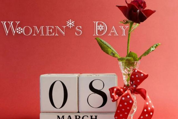 Những dòng trạng thái hay, hài hước dành tặng mọi người ngày 8/3-3