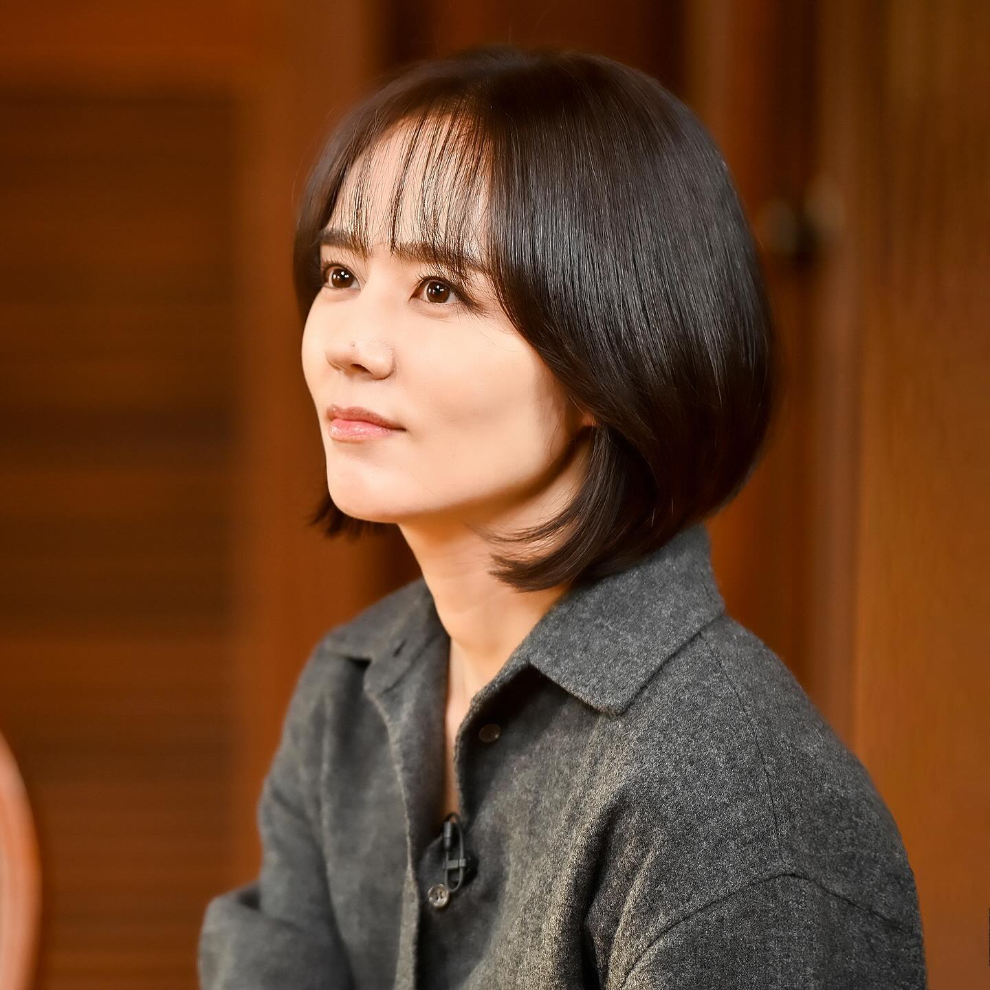 5 kiểu tóc ngắn thanh lịch dành cho phụ nữ trên 40 tuổi-3