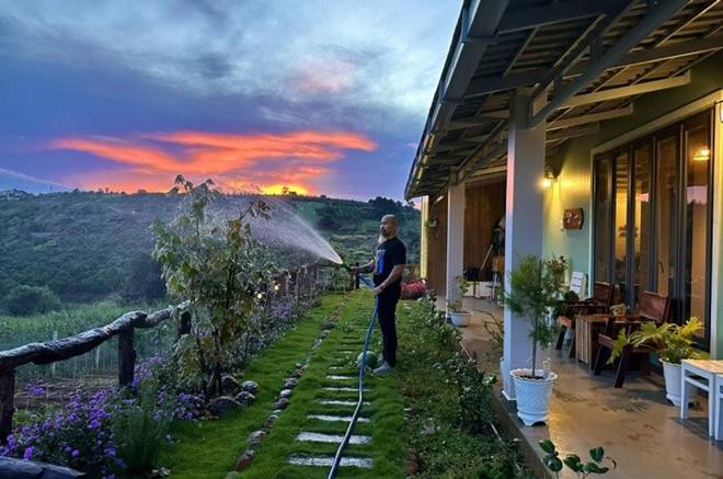 Nữ ca sĩ 8X nay thành nông dân, sống trong cơ ngơi xinh đẹp trên mảnh đất 2.000m2 ở thành phố ngàn hoa-7