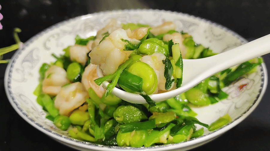 Loại hạt xuân xanh mướt, cải thiện trí thông minh, tốt cho xương khớp, xào với tôm thơm phức-2