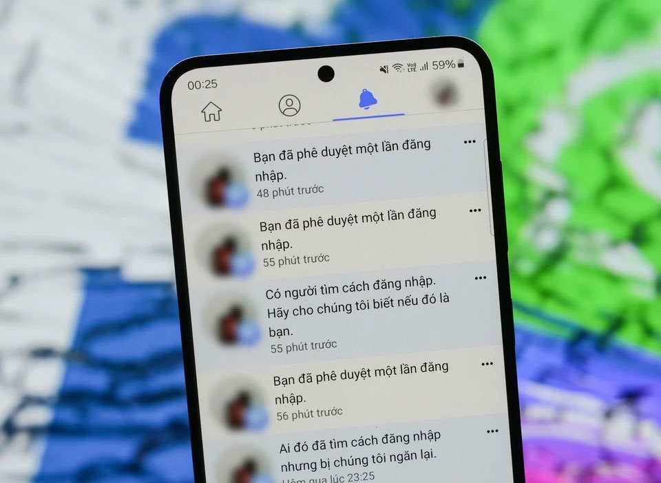 Facebook trở lại, nhưng không phải ai cũng đăng nhập được-1
