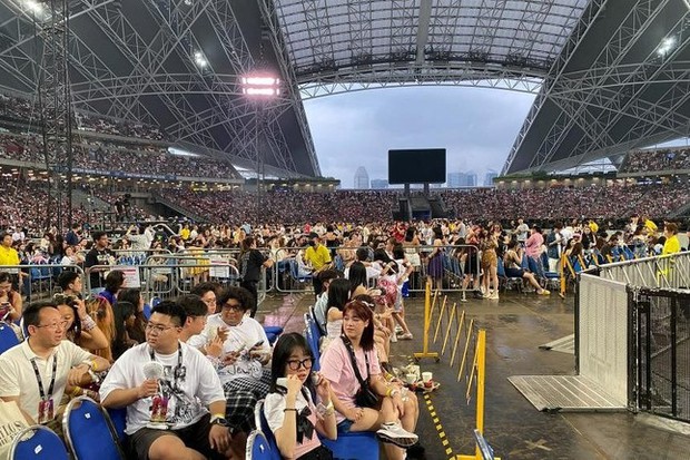 Chen lấn, cướp chỗ trong show 55.000 người của Taylor Swift-2