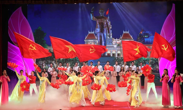 Ngọc hoàng Quốc Khánh, Xuân Bắc, Thanh Lam... nhận danh hiệu NSND-3