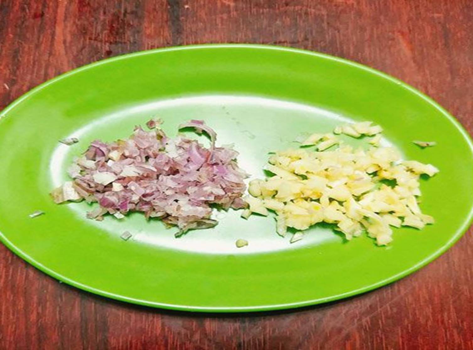 Thay đổi thực đơn bằng món chả cá bọc trứng cút sốt cà chua thơm ngon khó cưỡng-6