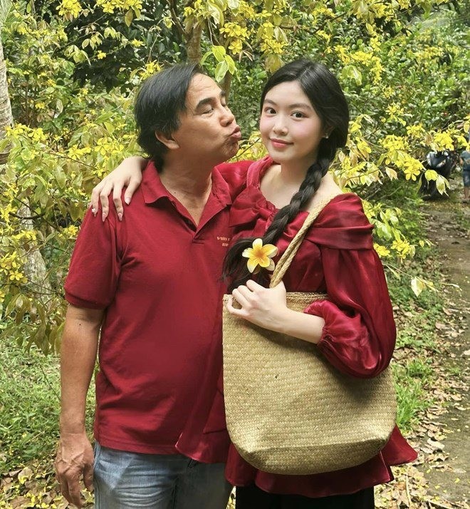 Con gái dậy thì xinh như hoa hậu, nhiều bạn trai đứng canh trước cửa nhà, Quyền Linh phải đuổi khéo-6