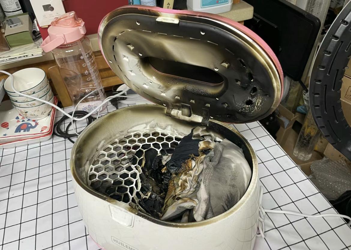 4 loại đồ gia dụng không hỏng cũng chẳng nên dùng lâu: Có loại mang nguy cơ biến thành bom nổ chậm-3