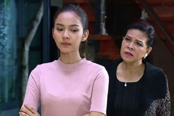 Người phụ nữ ở Hà Nội sắp sinh mới biết mình đang mang bầu-1