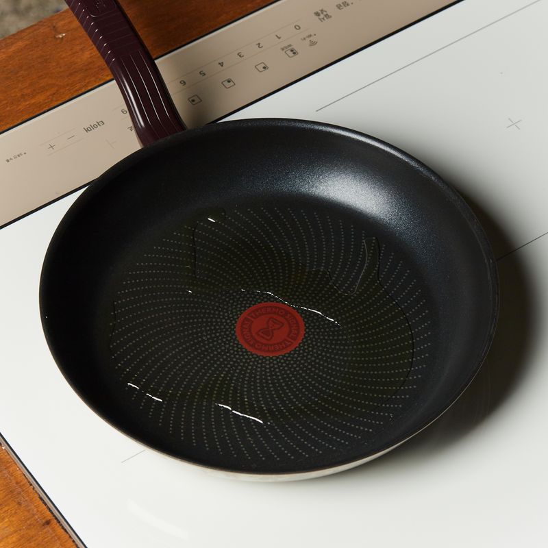 Mách bạn một cách biến tấu củ khoai tây thành món bánh giòn rụm cực thơm ngon để nhâm nhi-4