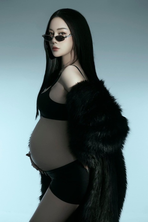 Phương Oanh lần đầu khoe full HD bụng bầu song thai, cân nặng hiện tại cán mốc con số bất ngờ-2