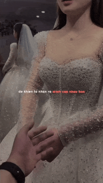 Couple nổi tiếng tan vỡ sau 4 năm yêu đương: Đàng trai dắt người yêu mới đi thử váy cưới ngay sát ngày bạn gái cũ được cầu hôn!-3