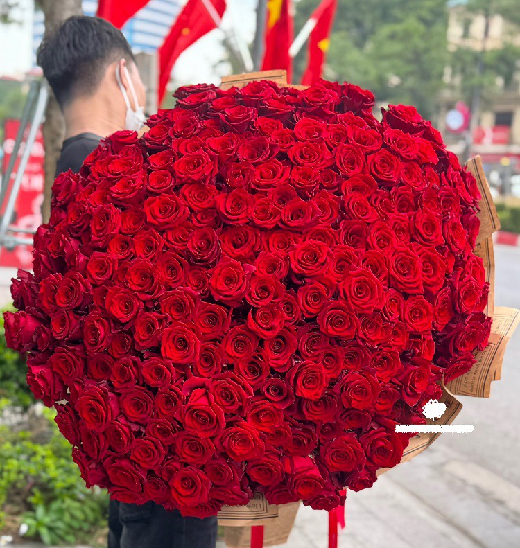 Chiêm ngưỡng lẵng hoa giá 50 triệu đồng của đại gia” mua tặng vợ ngày 8/3-6