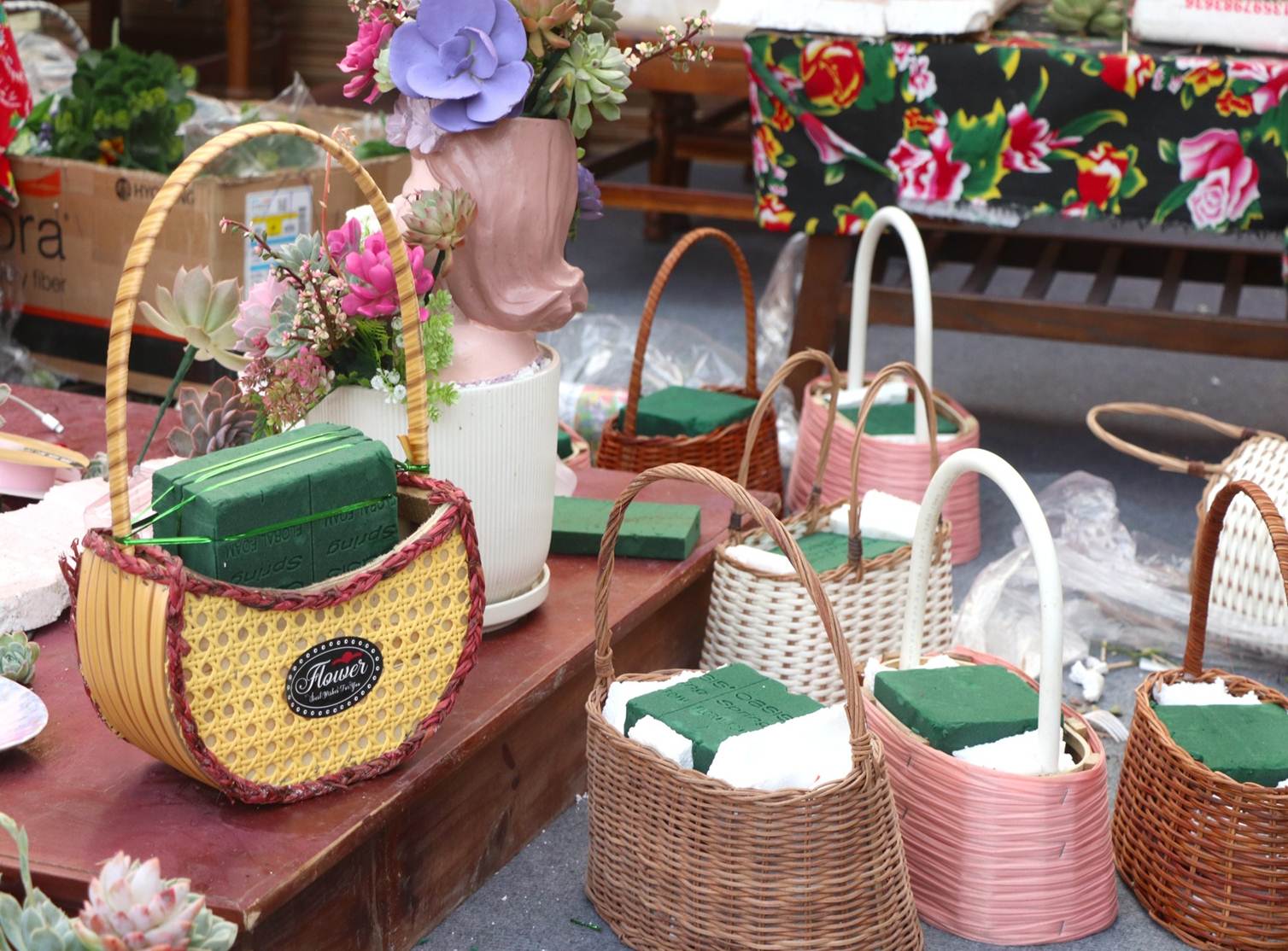 Sen đá lạ mắt hút khách dịp Quốc tế Phụ nữ 8/3-4