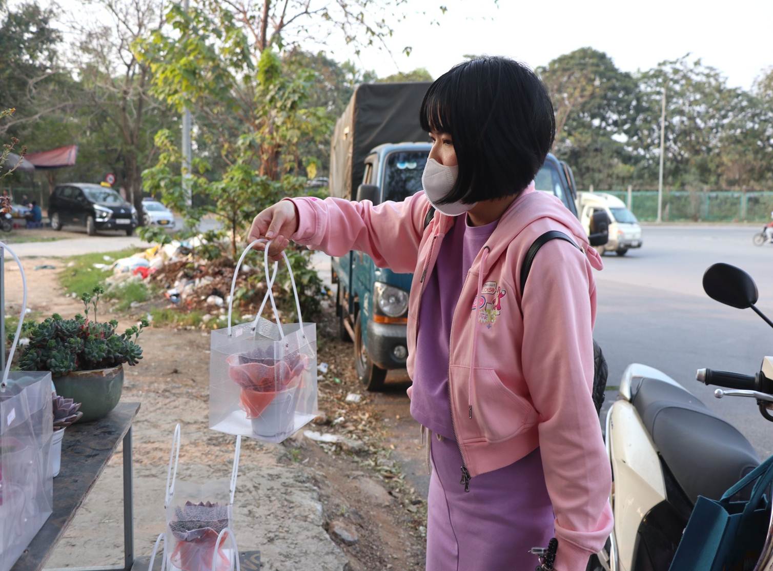 Sen đá lạ mắt hút khách dịp Quốc tế Phụ nữ 8/3-10