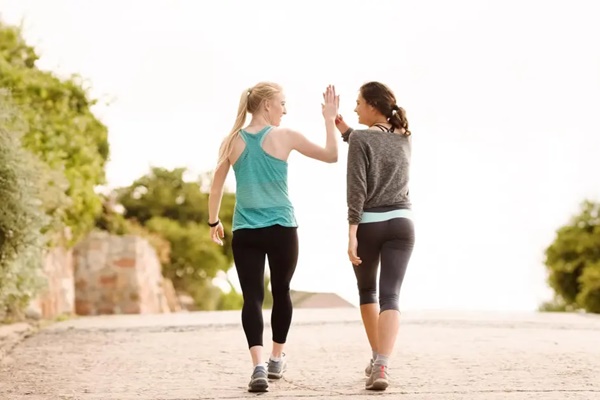 Đi bộ 10.000 bước/ngày, kết quả sau 1 tháng khiến tôi sốc không nói nên lời: Cơ thể thay đổi 4 điểm thấy rõ-4