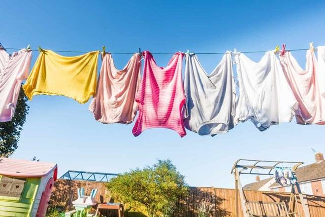 7 cách giúp quần áo khô nhanh trong mùa nồm ẩm, mưa phùn-2