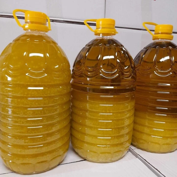 Dầu ăn bị đông khi trời lạnh có phải là hàng giả?-1