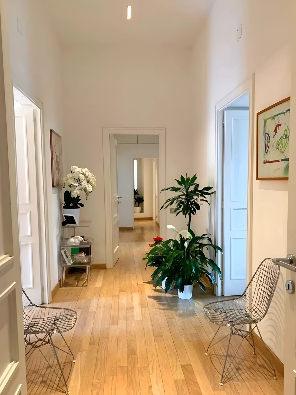 Hoa hậu giàu nhất Việt Nam Ngô Mỹ Uyên sống ra sao bên Ý?-8