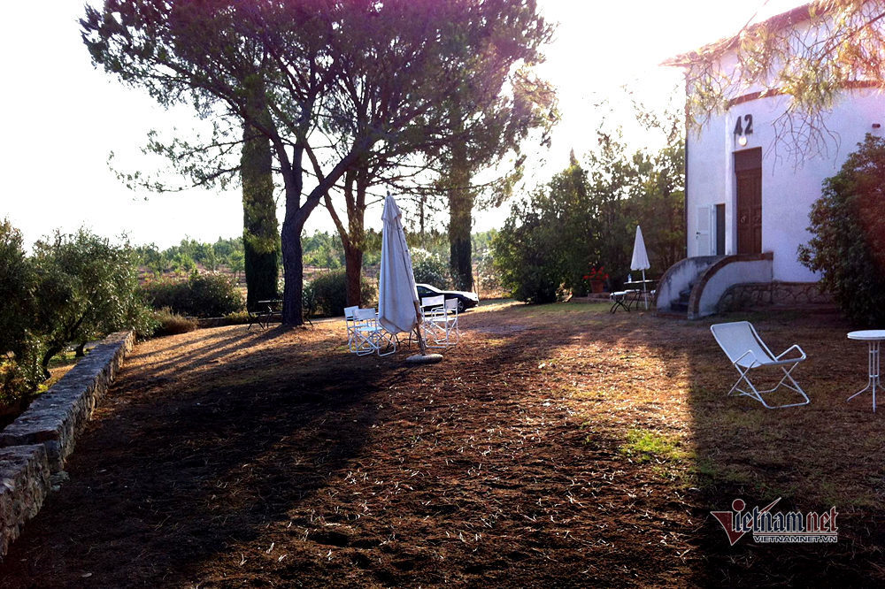 Hoa hậu giàu nhất Việt Nam Ngô Mỹ Uyên sống ra sao bên Ý?-20