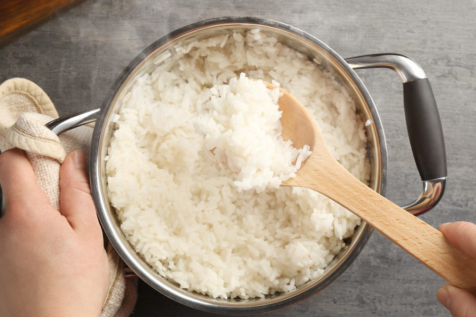 Cắm cơm bao năm vẫn bữa nhão bữa khô, thêm 1 thứ này cơm dẻo thơm hơn lại ngon miệng-4