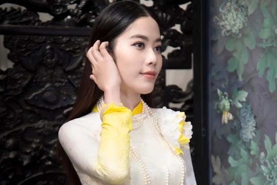 Nam Em sau khi bị phạt: Vẫn livestream, muốn làm liveshow rồi 