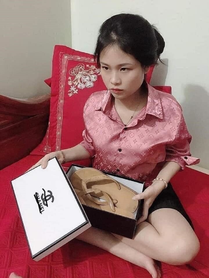 Bật cười với những món quà 8/3 không giống ai được chị em khoe trên mạng-9