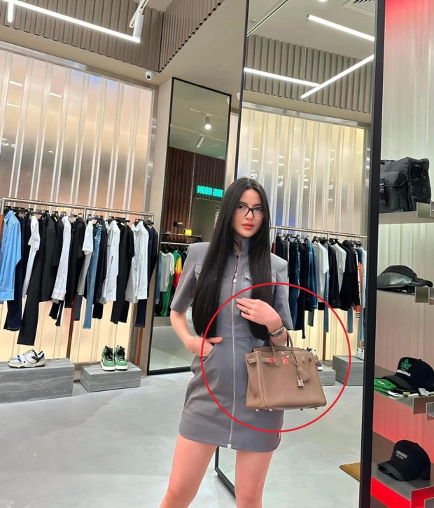 Chu Thanh Huyền khoe túi hàng hiệu được Quang Hải tặng, dân mạng chỉ biết tấm tắc: Đúng chồng nhà người ta-3