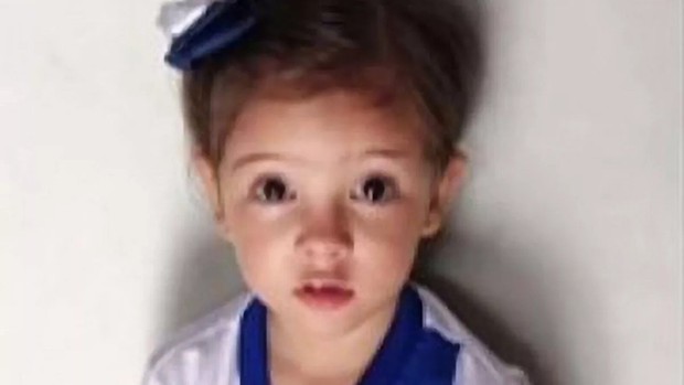 Bé gái 4 tuổi tử vong sau 3 tiếng đồng hồ bị bố bỏ quên trong ô tô-1