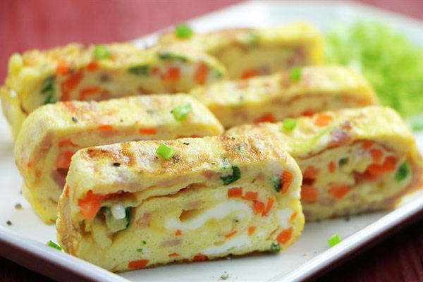 Trứng nhiều dinh dưỡng, dễ chế biến nhưng chớ kết hợp cùng 7 loại thực phẩm này kẻo ngộ độc-1