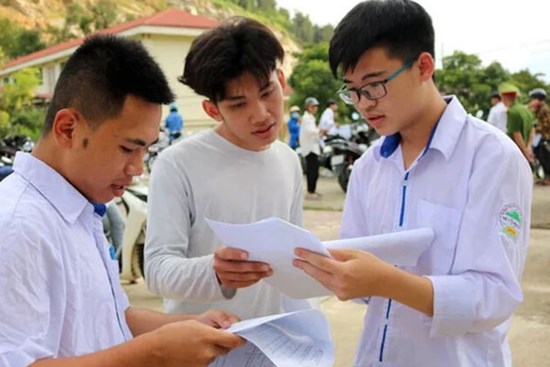 Những chứng chỉ ngoại ngữ nào được tính 10 điểm tiếng Anh thi tốt nghiệp THPT?