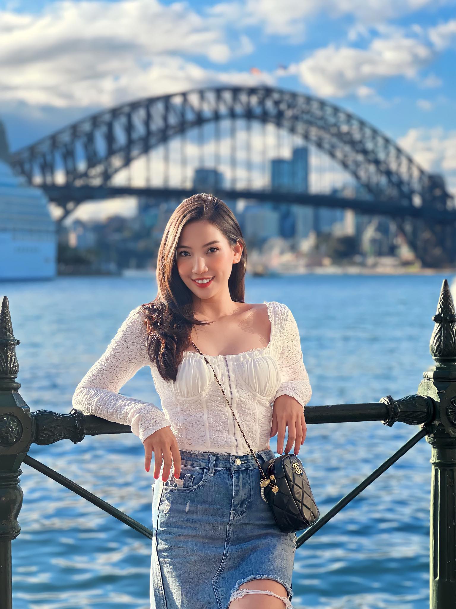 Nữ tiếp viên trưởng phục vụ chính bố ruột trên chuyến bay, từng mong chờ một điều suốt 9 năm-6