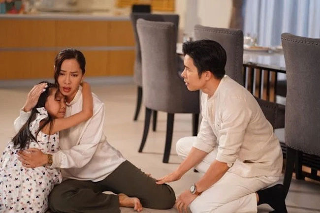 Câu hỏi của con gái khiến tôi vội vã từ chối lời cầu hôn của bạn trai-1