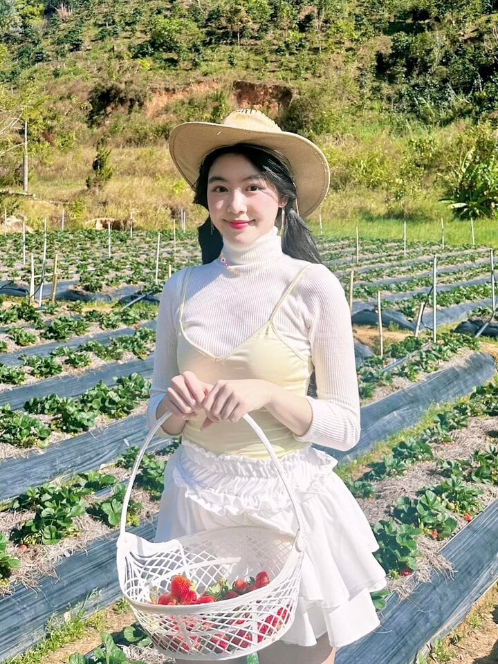 Nhan sắc ngọt ngào của con gái Quyền Linh-4