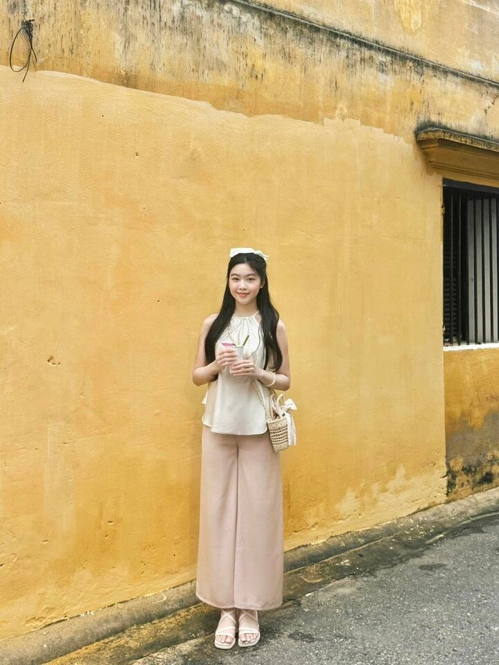 Nhan sắc ngọt ngào của con gái Quyền Linh-7