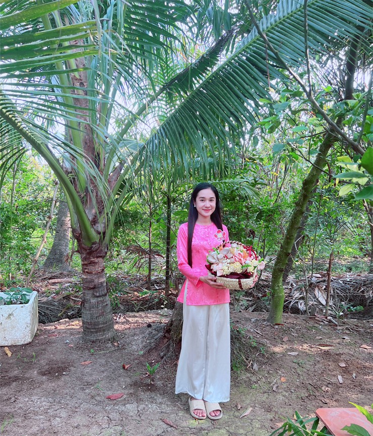 Những bó hoa” lạ giá hàng trăm nghìn, khách xếp hàng đặt trước-3