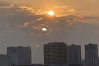 Xôn xao hình ảnh '2 mặt trời' xuất hiện trên bầu trời Hà Nội