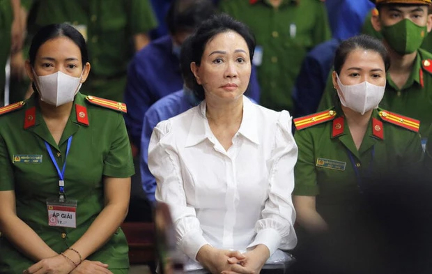 4 lần nhận 5,2 triệu USD, Cựu Cục trưởng Đỗ Thị Nhàn nói nhận tiền thụ động”-2