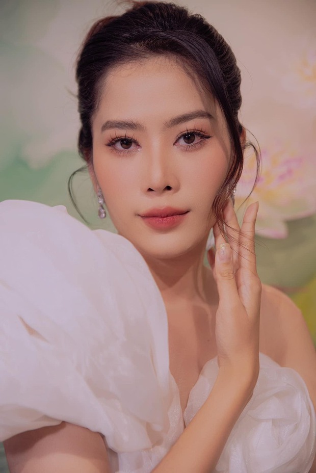 Nam Em và bạn trai: Cặp đôi tốt che xấu khoe, quen nhau chỉ toàn livestream bóc phốt và cãi vã-9